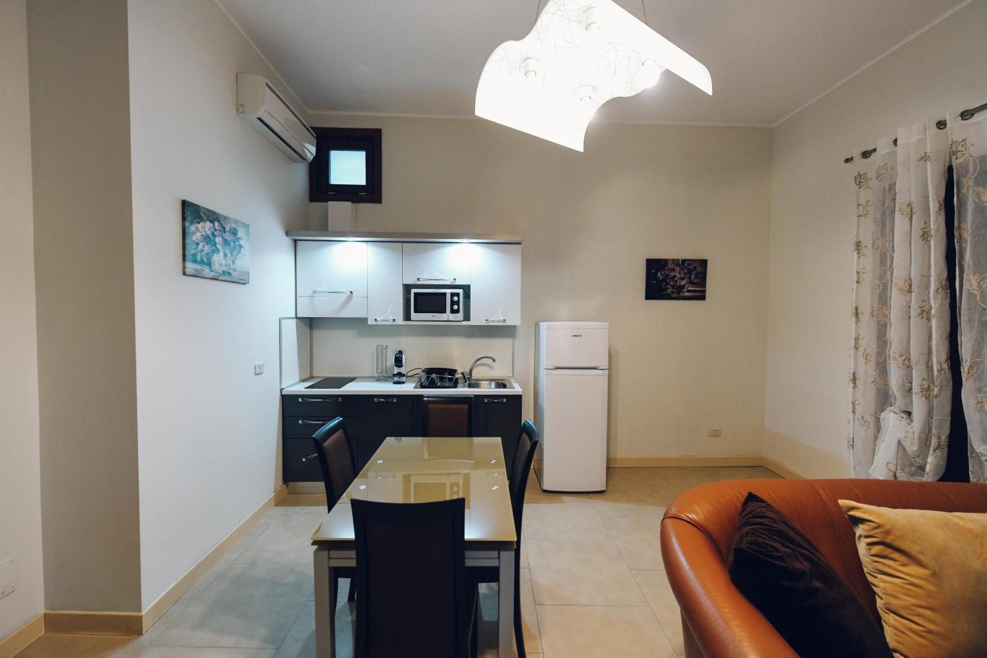 Verso Oriente Brindisi Bagian luar foto