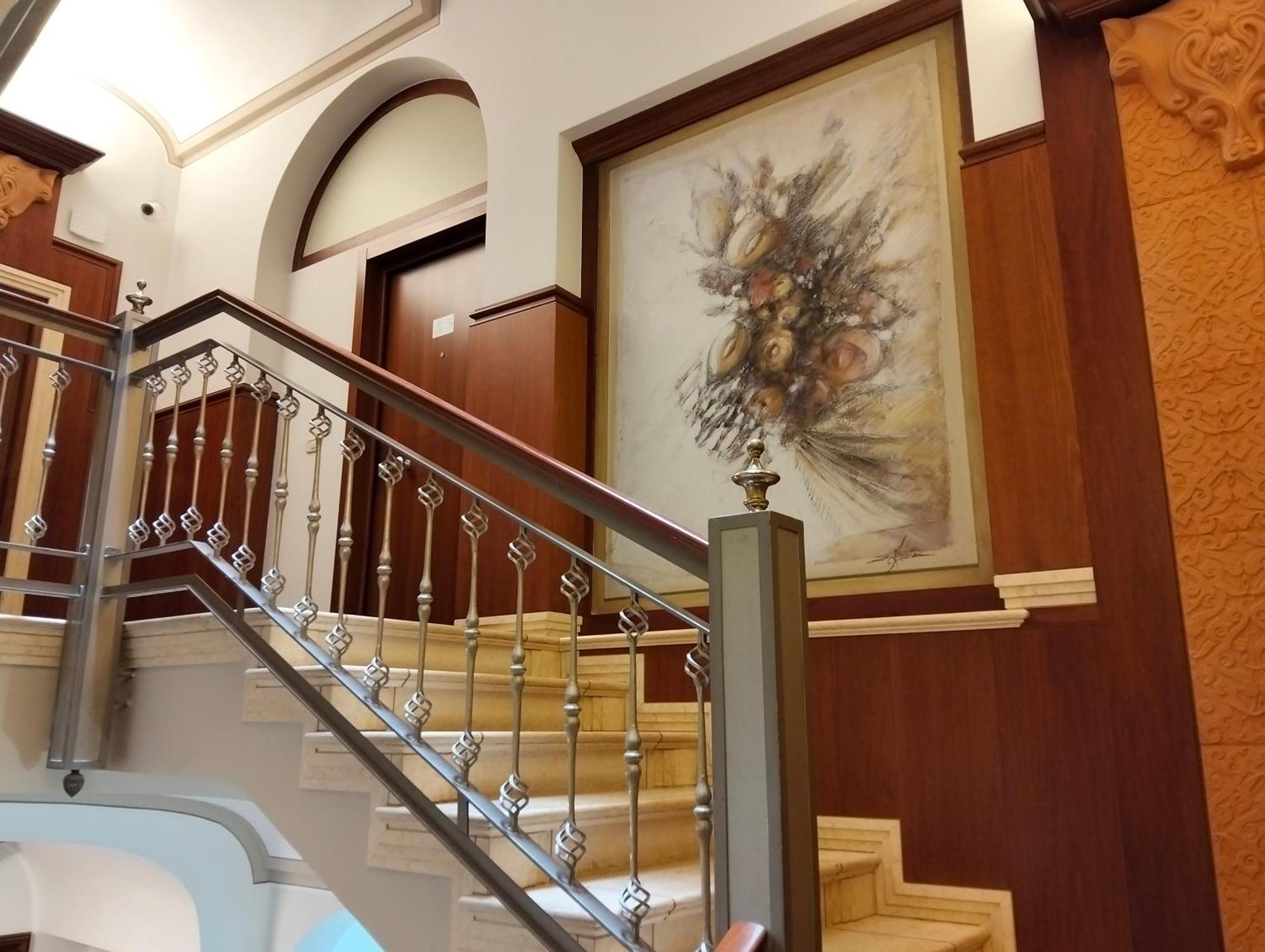 Verso Oriente Brindisi Bagian luar foto